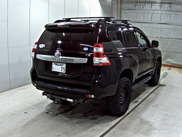 TOYOTA LAND CRUISER PRADO 2017