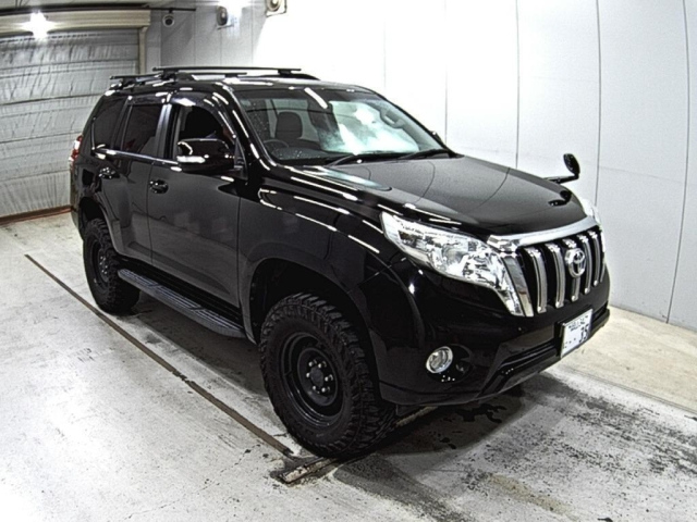 TOYOTA LAND CRUISER PRADO 2017
