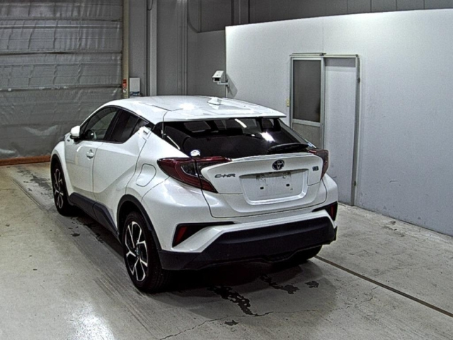 TOYOTA C-HR 2019