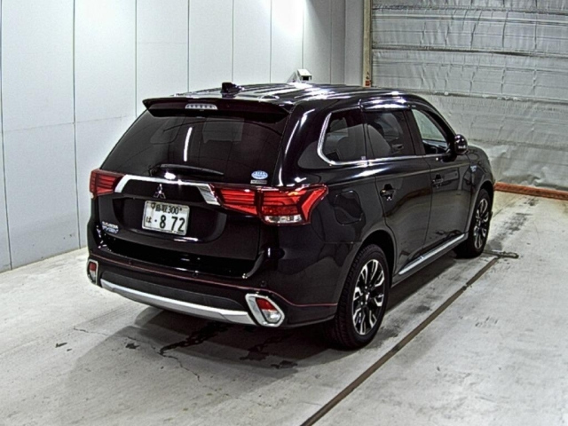 MITSUBISHI OUTLANDER PHEV 2018