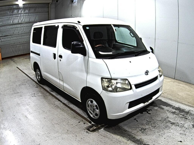 TOYOTA TOWN ACE VAN 2012