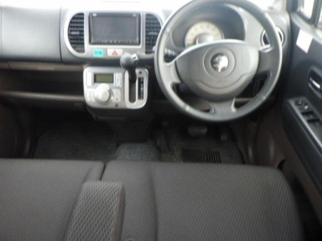 SUZUKI MRWAGON 2009