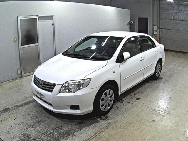 TOYOTA COROLLA AXIO 2010
