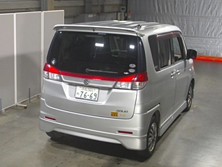SUZUKI SOLIO 2011