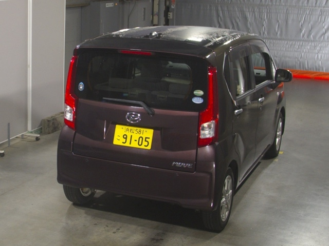 DAIHATSU MOVE 2015