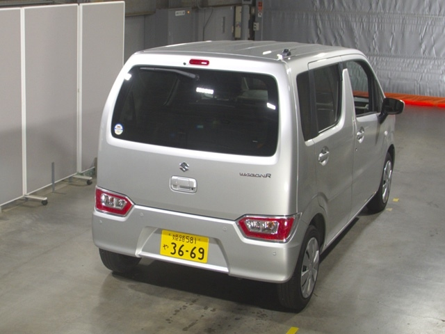 SUZUKI WAGON R 2024