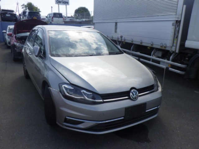 VOLKSWAGEN GOLF 2018