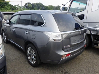 MITSUBISHI OUTLANDER PHEV