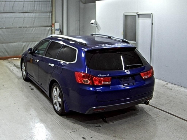 HONDA ACCORD WAGON 2011