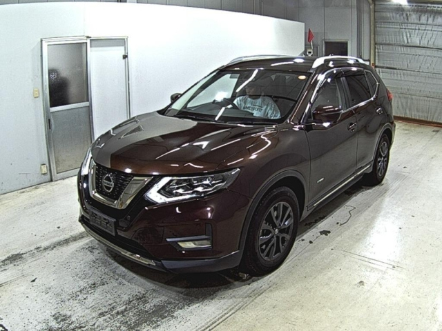 NISSAN X-TRAIL 2021
