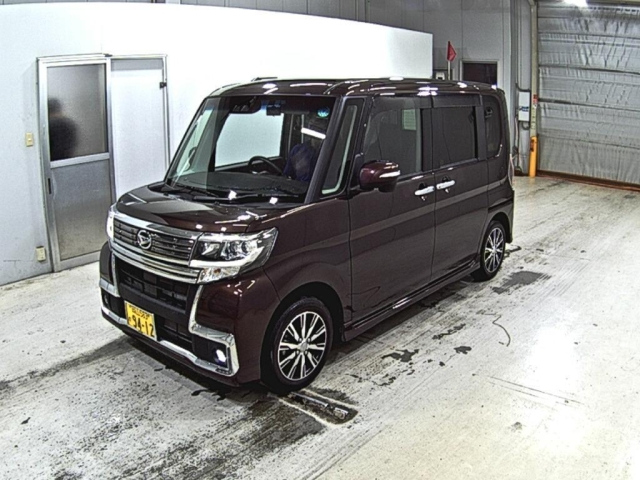 DAIHATSU TANTO 2017
