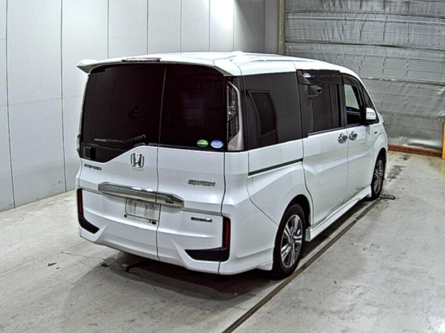 HONDA STEP WAGON 2018