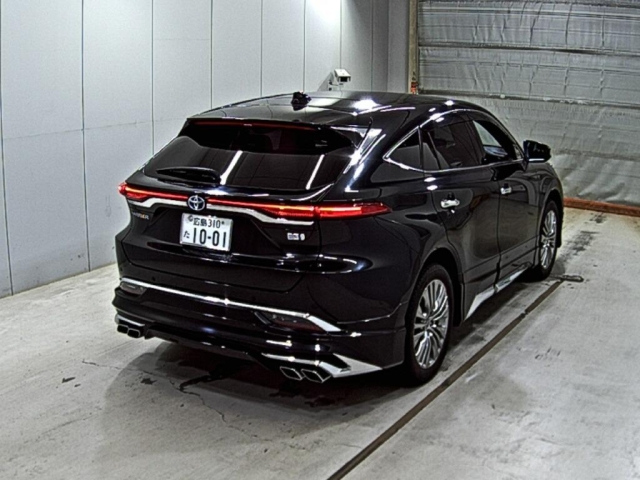 TOYOTA HARRIER 2020