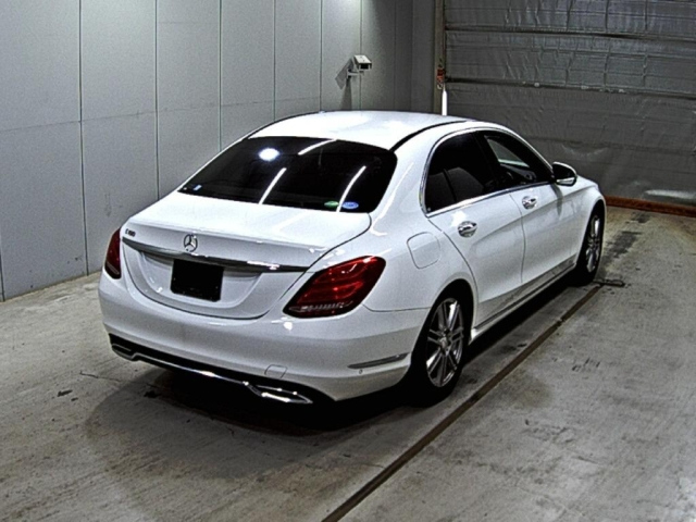 MERCEDES BENZ C CLASS 2015