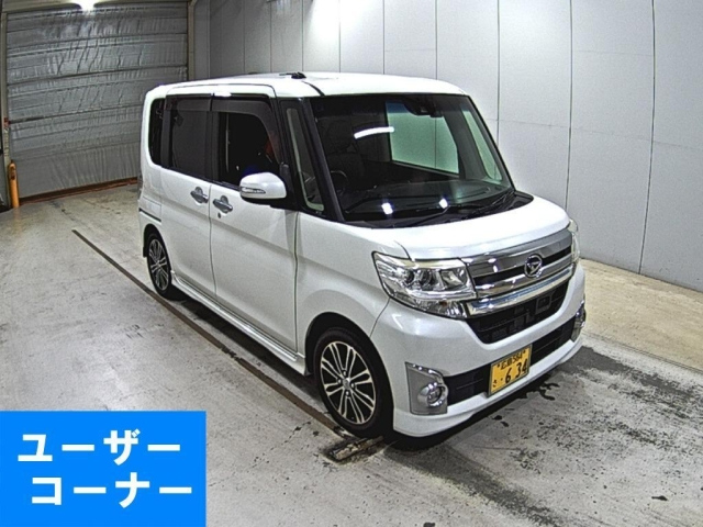 DAIHATSU TANTO 2015