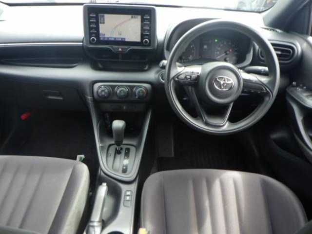 TOYOTA YARIS 2020