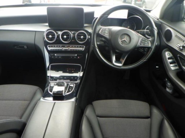 MERCEDES BENZ C CLASS 2015