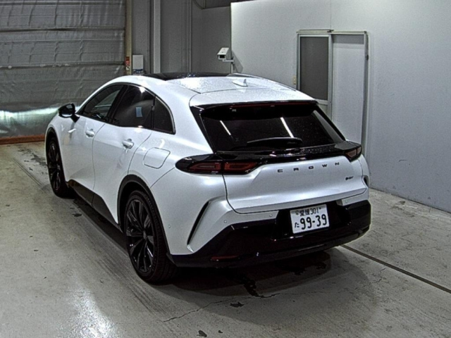 TOYOTA CROWN SPORT 2024