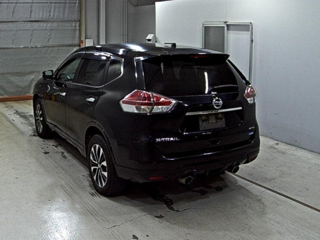 NISSAN X-TRAIL 2016