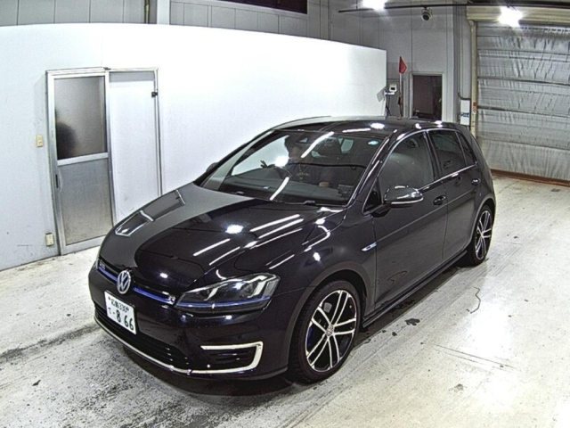 VOLKSWAGEN GOLF 2015