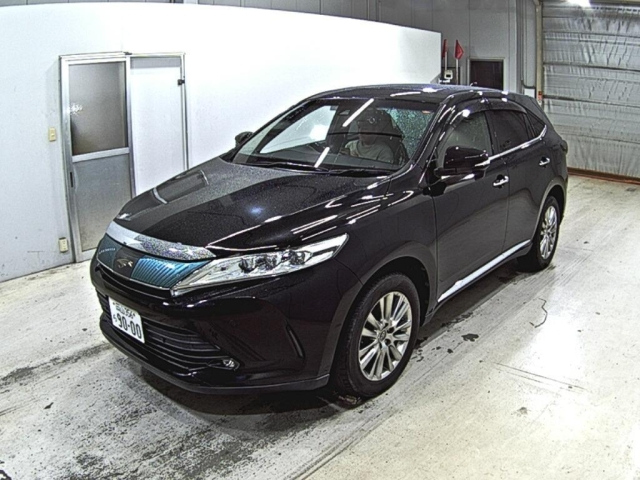 TOYOTA HARRIER 2018