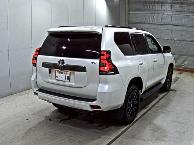 TOYOTA LAND CRUISER PRADO 2022