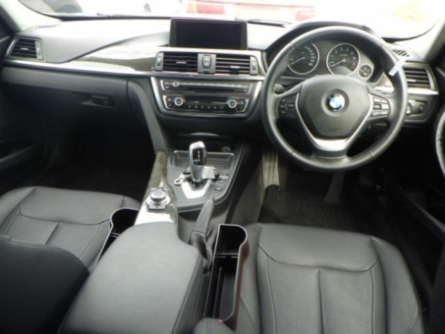 BMW 3 SERIES 2013