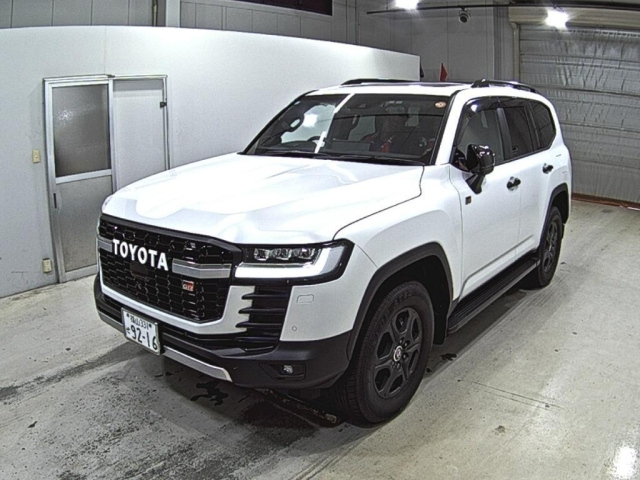 TOYOTA LAND CRUISER 2024