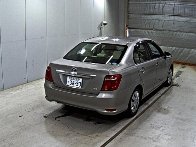 TOYOTA COROLLA AXIO 2015