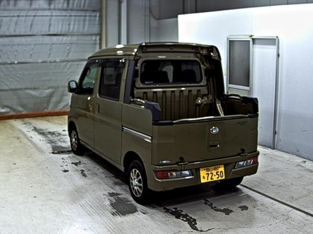DAIHATSU HIJET VAN 2021