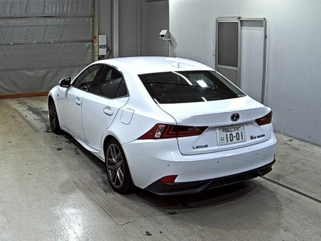 LEXUS IS 2015
