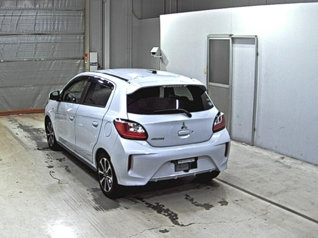 MITSUBISHI MIRAGE 2021