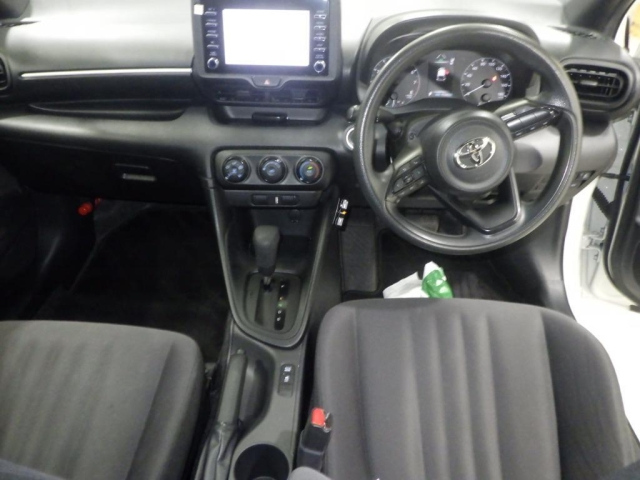 TOYOTA YARIS 2020