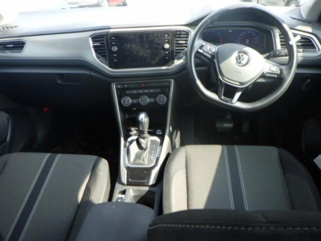 VOLKSWAGEN T-ROC 2021