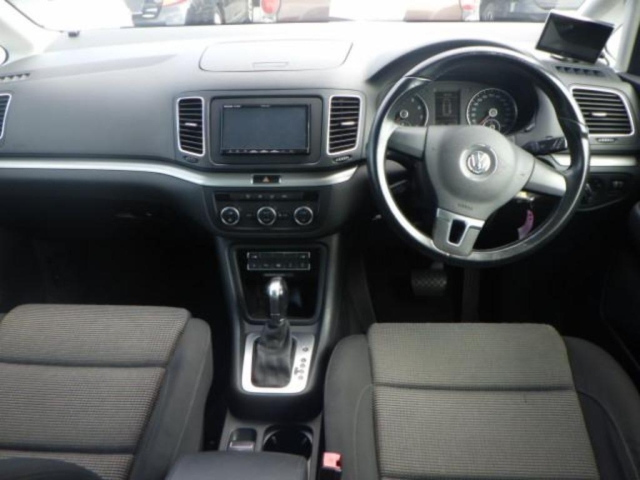 VOLKSWAGEN SHARAN 2014