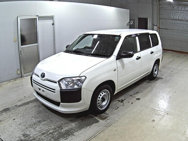 TOYOTA PROBOX 2022
