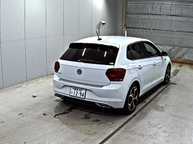 VOLKSWAGEN POLO 2019
