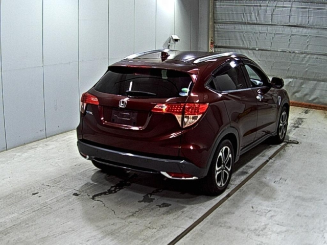 HONDA VEZEL 2014