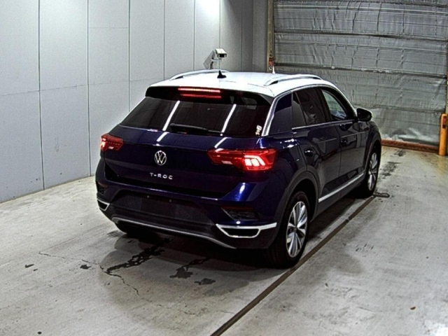 VOLKSWAGEN T-ROC 2021