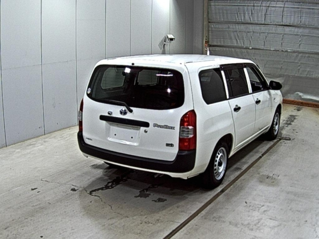 TOYOTA PROBOX 2022