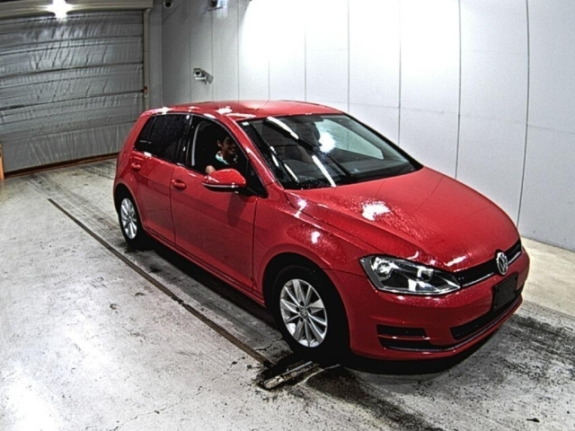 VOLKSWAGEN GOLF 2014