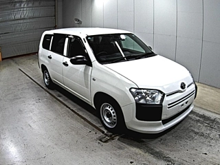 TOYOTA PROBOX 2022