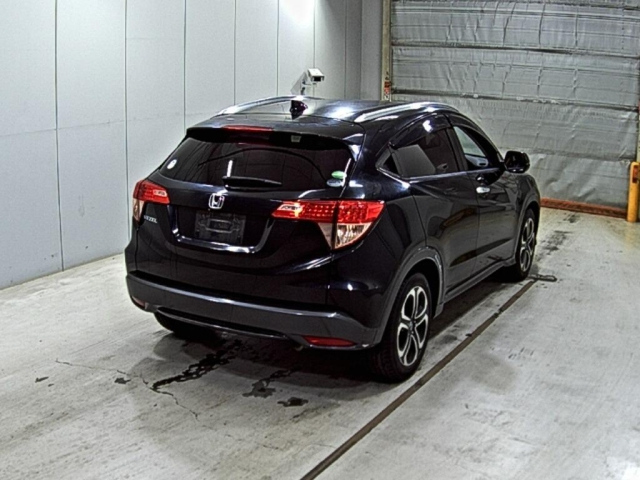 HONDA VEZEL 2014