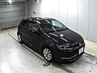 VOLKSWAGEN POLO 2015
