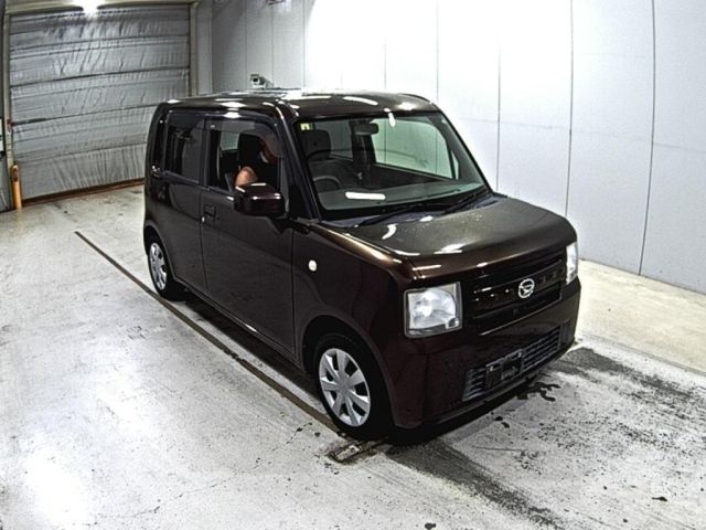 DAIHATSU MOVE CONTE 2012