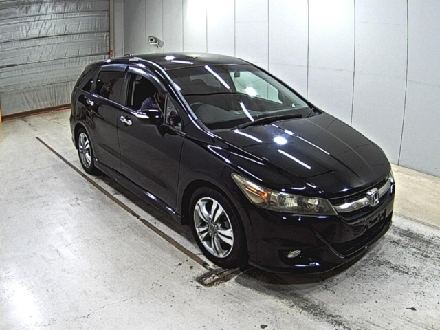 HONDA STREAM 2010