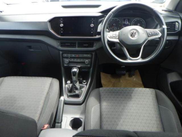 VOLKSWAGEN T-CROSS 2020