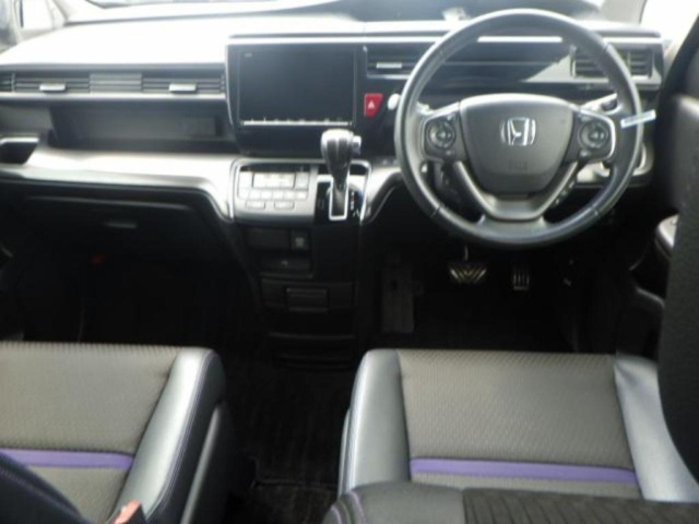 HONDA STEP WAGON 2019