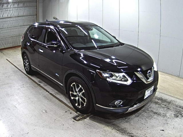 NISSAN X-TRAIL 2015