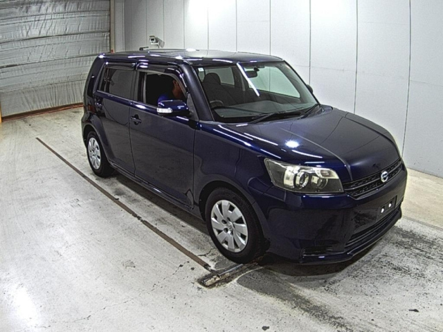 TOYOTA COROLLA RUMION 2010